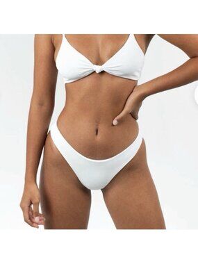 No Bad Addiction Women NWT Matilda Tie Knot Bikini White Med Top (US 6) S Bottom